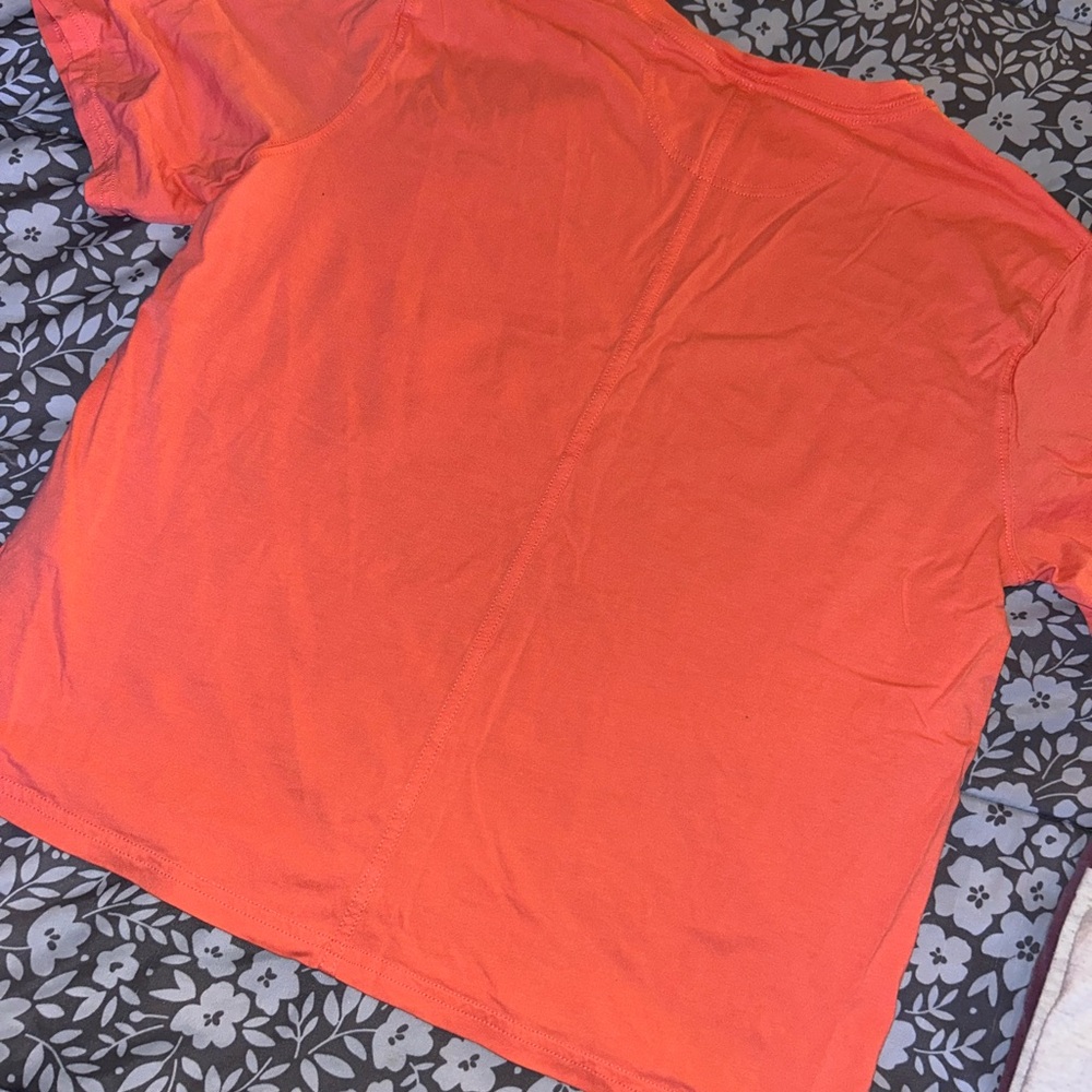 Carhartt Vibrant Coral Tee - Picture 3 of 3